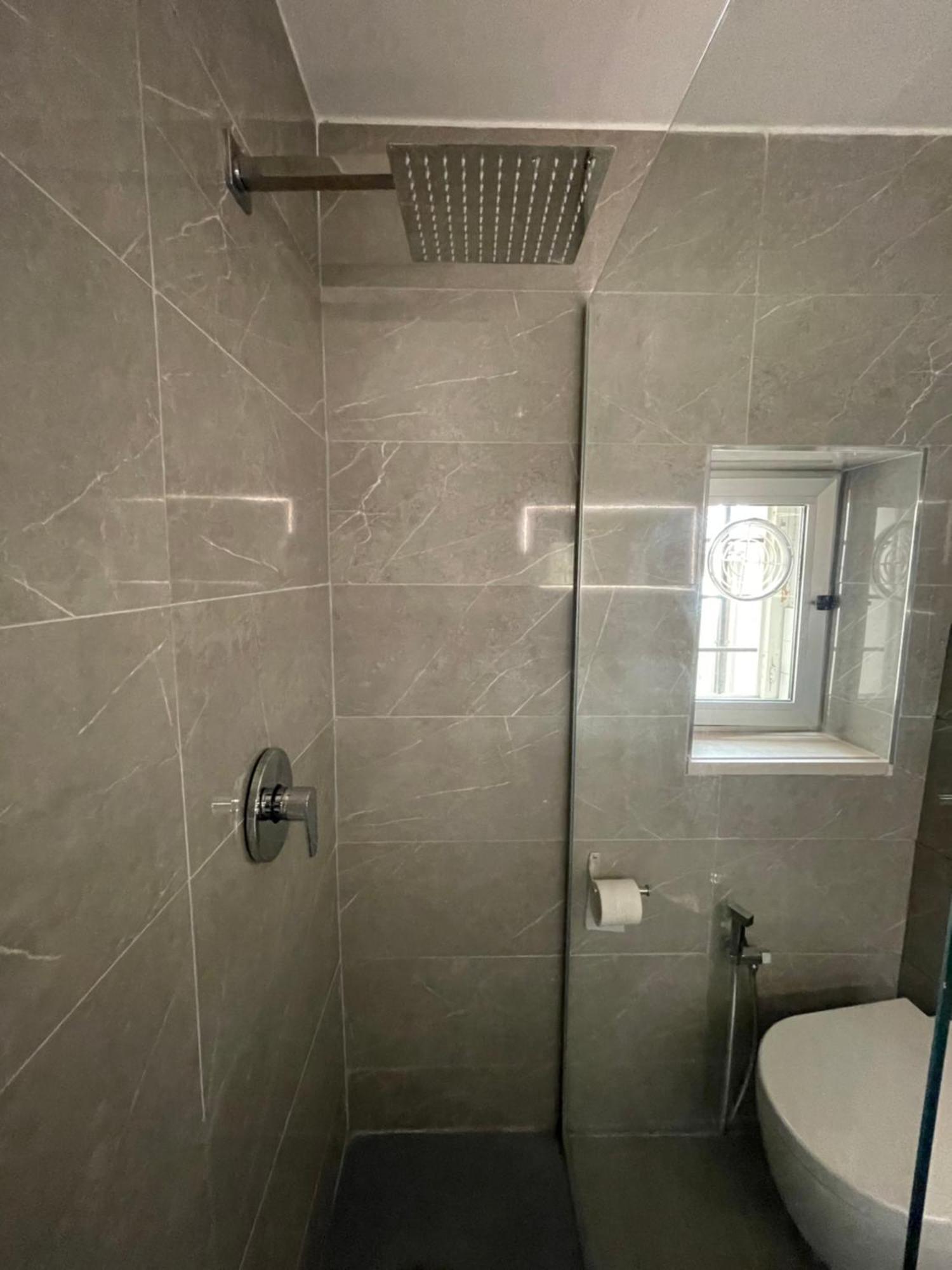 Il Serafino Holiday Suites Bari Bagian luar foto