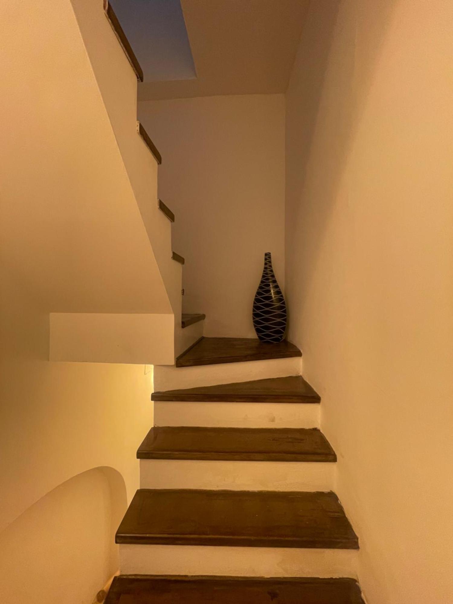 Il Serafino Holiday Suites Bari Bagian luar foto