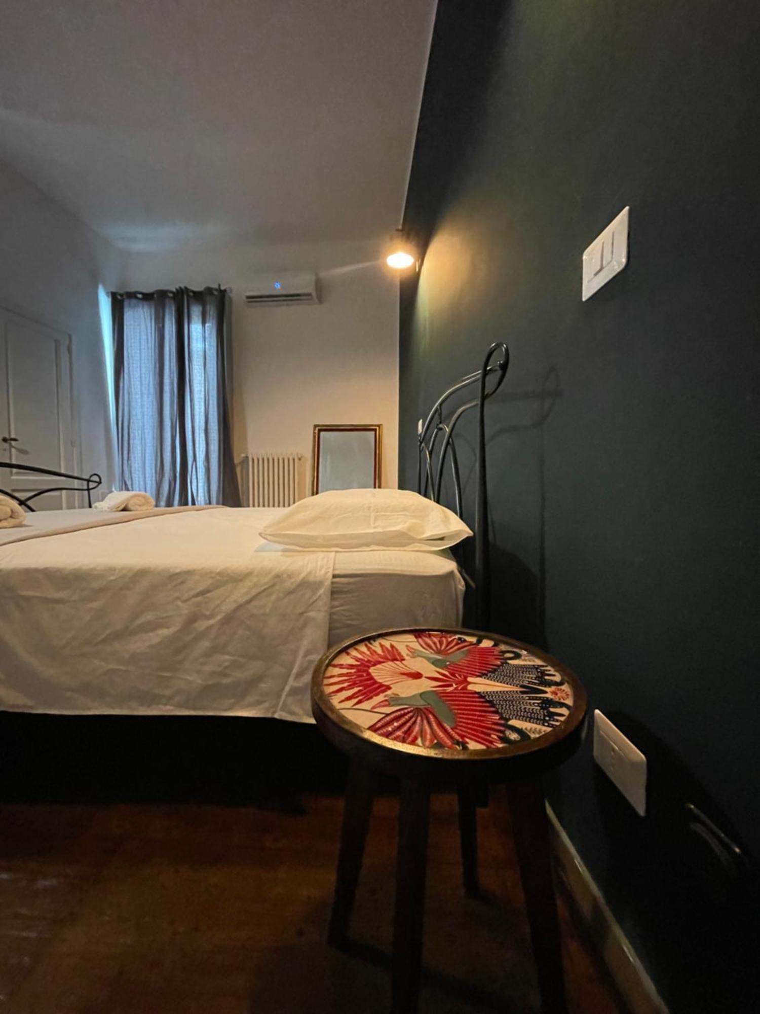 Il Serafino Holiday Suites Bari Bagian luar foto